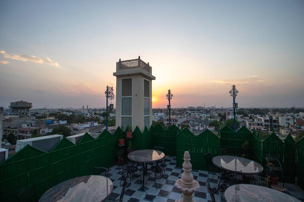 Hotel Aayat Palace Jaipur Ngoại thất bức ảnh